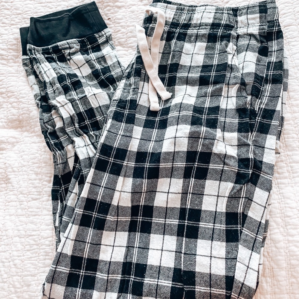 Men’s pajama pants